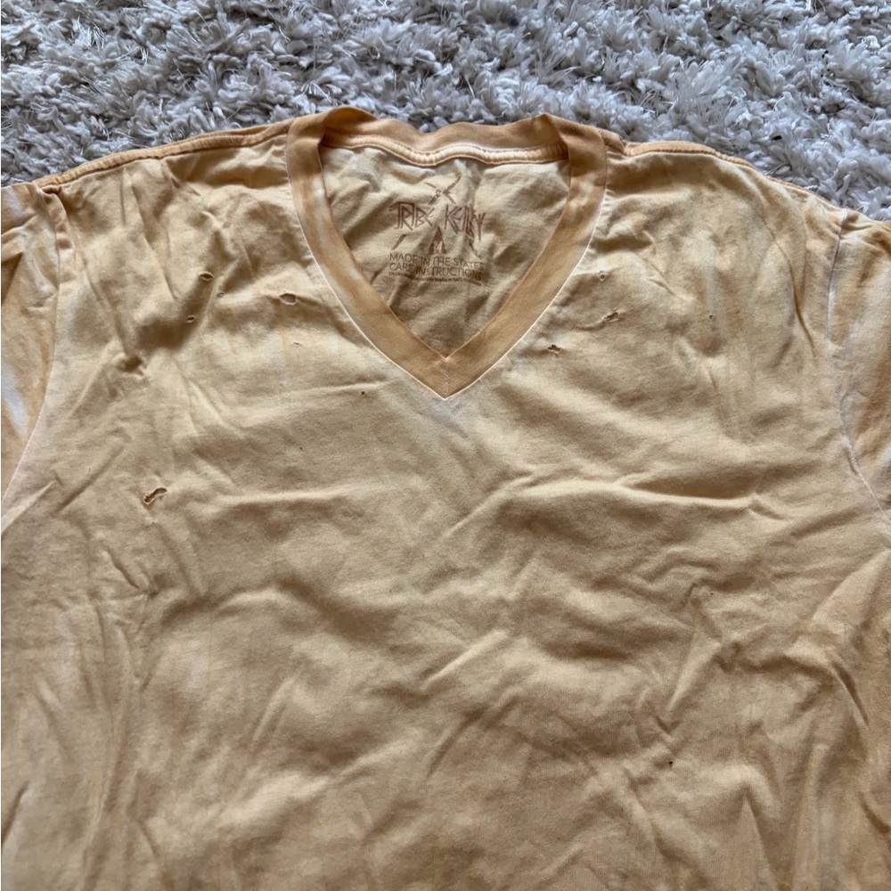 Rib Khl V-Neck Short Sleeve Tee in Light Tan